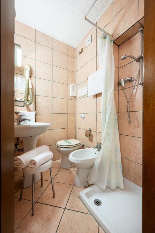 Camelia Rooms Venice Guesthouse Mestre Extérieur photo