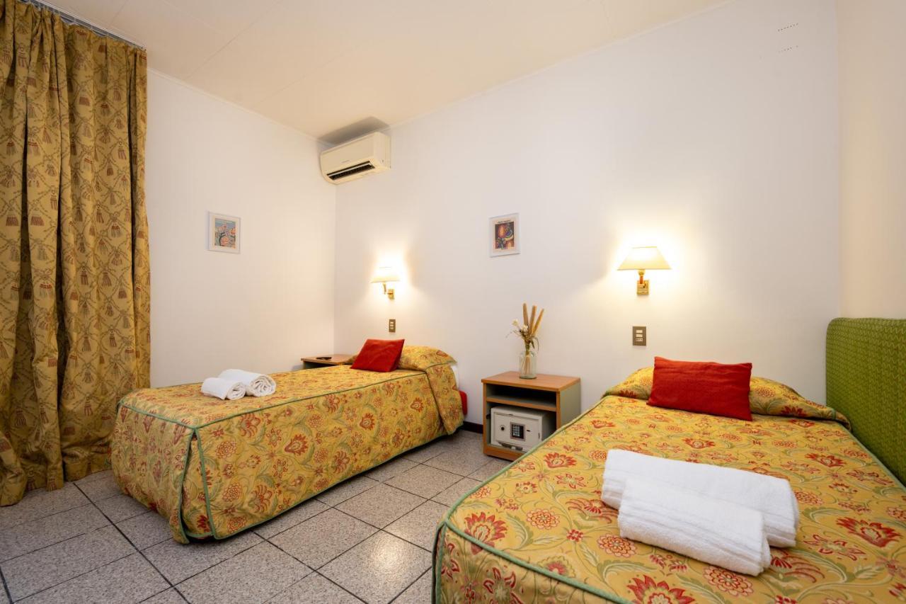 Camelia Rooms Venice Guesthouse Mestre Extérieur photo