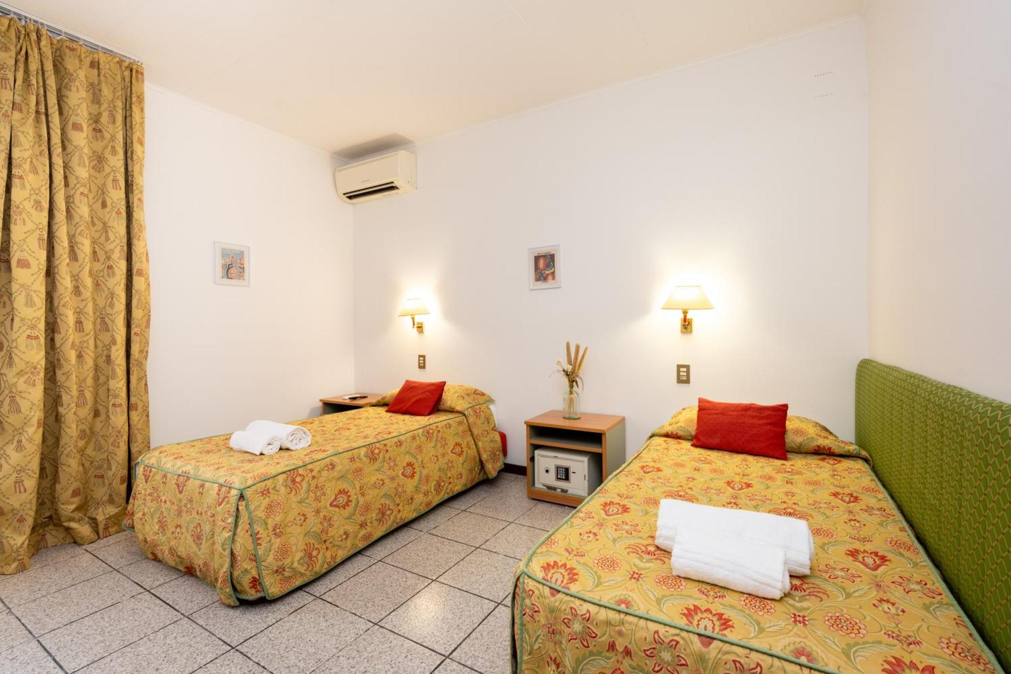 Camelia Rooms Venice Guesthouse Mestre Extérieur photo
